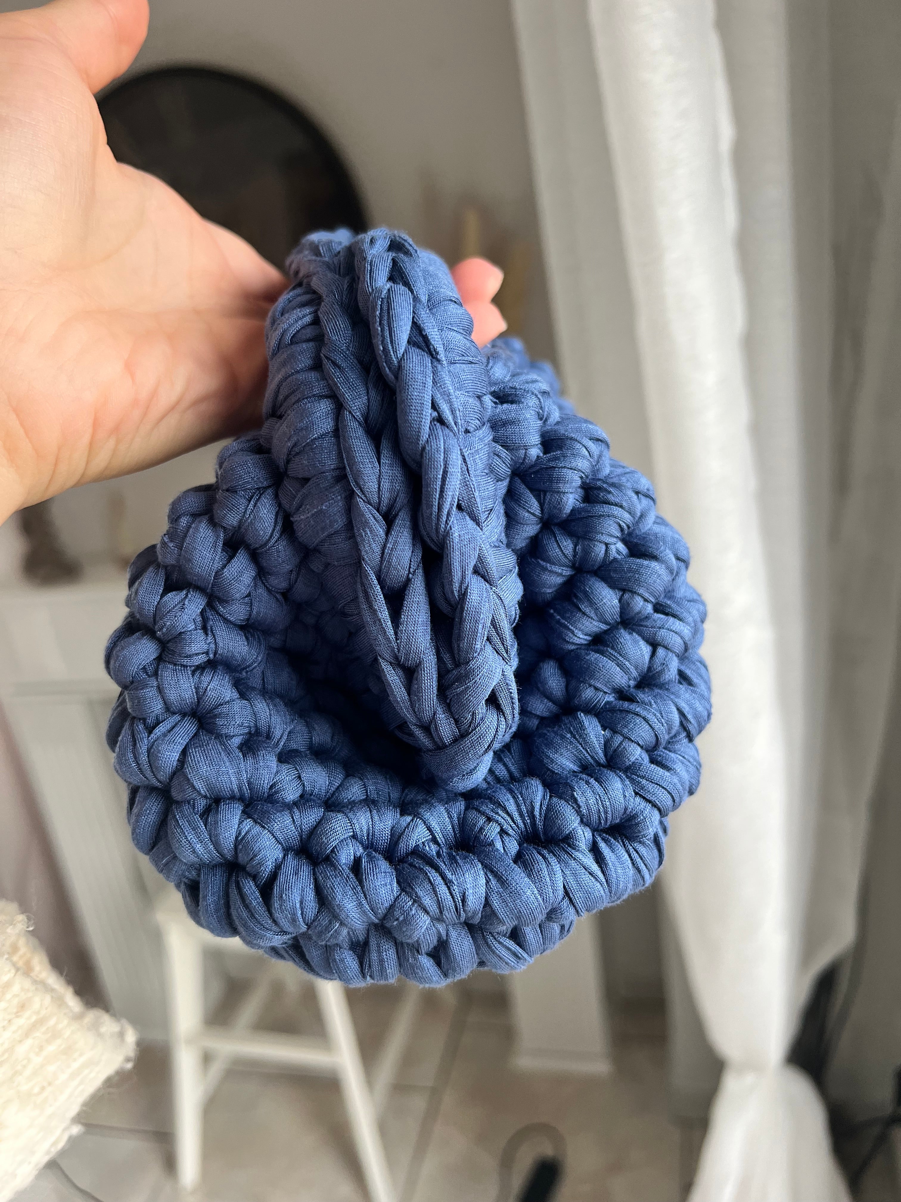 Clutch Blue