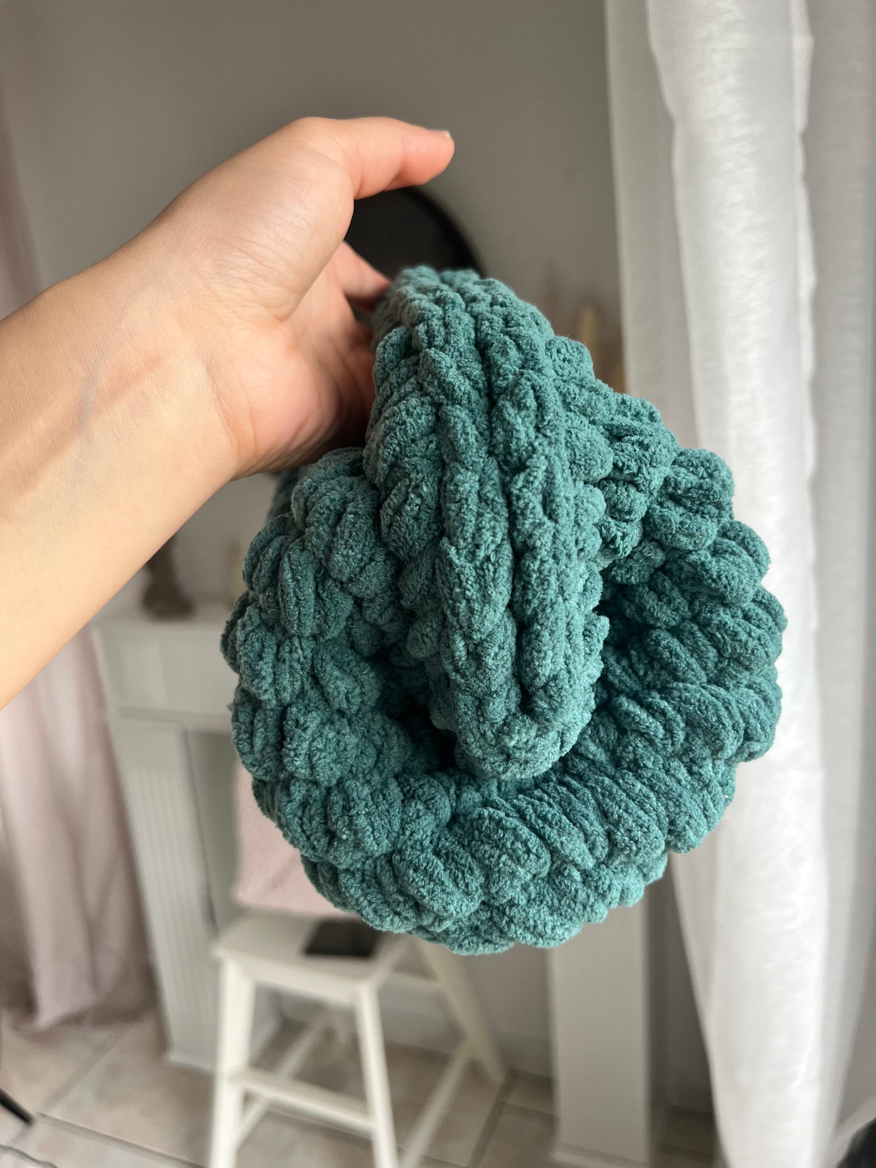 Cozy Clutch Green