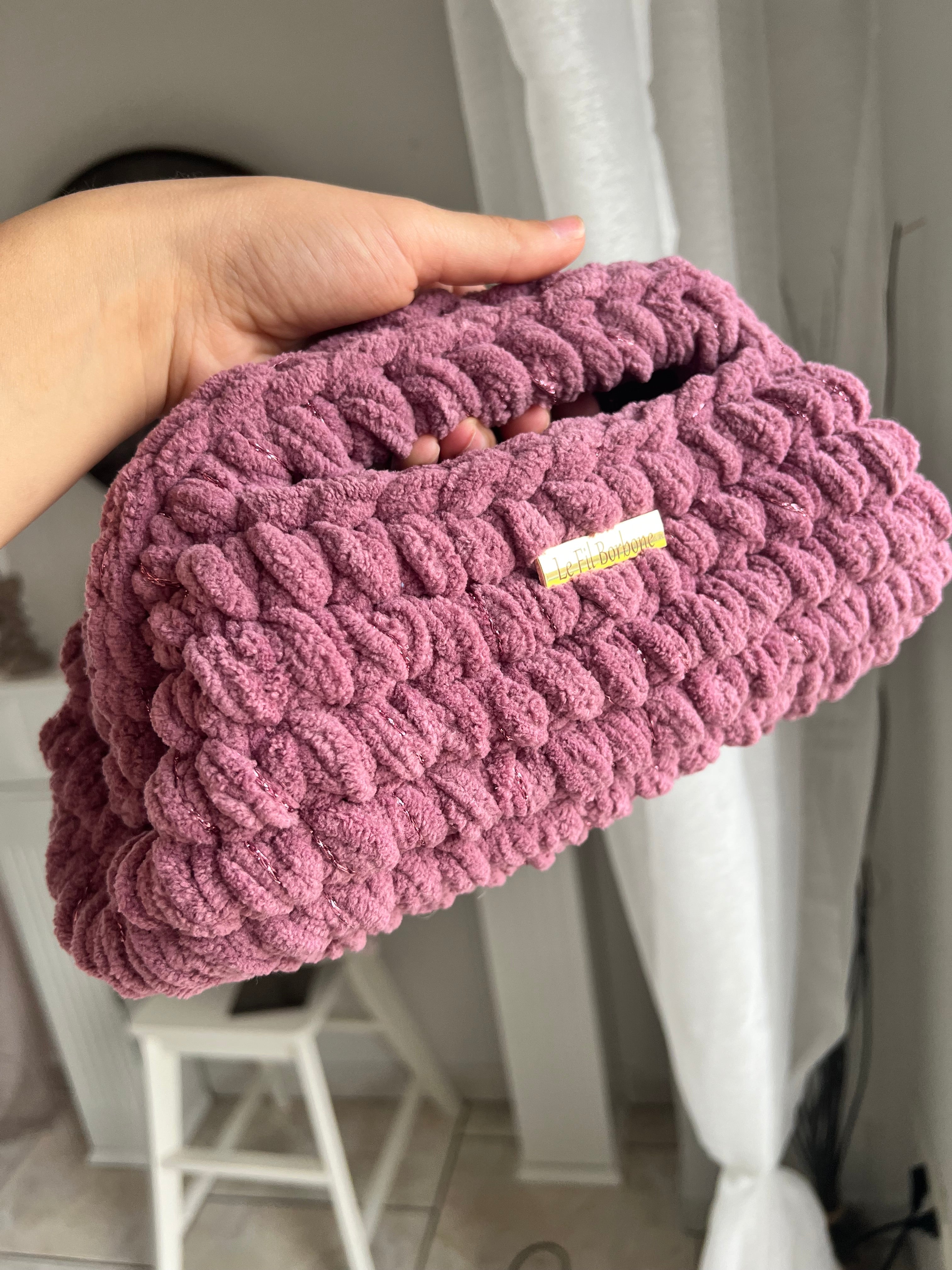 Cozy Clutch Pink
