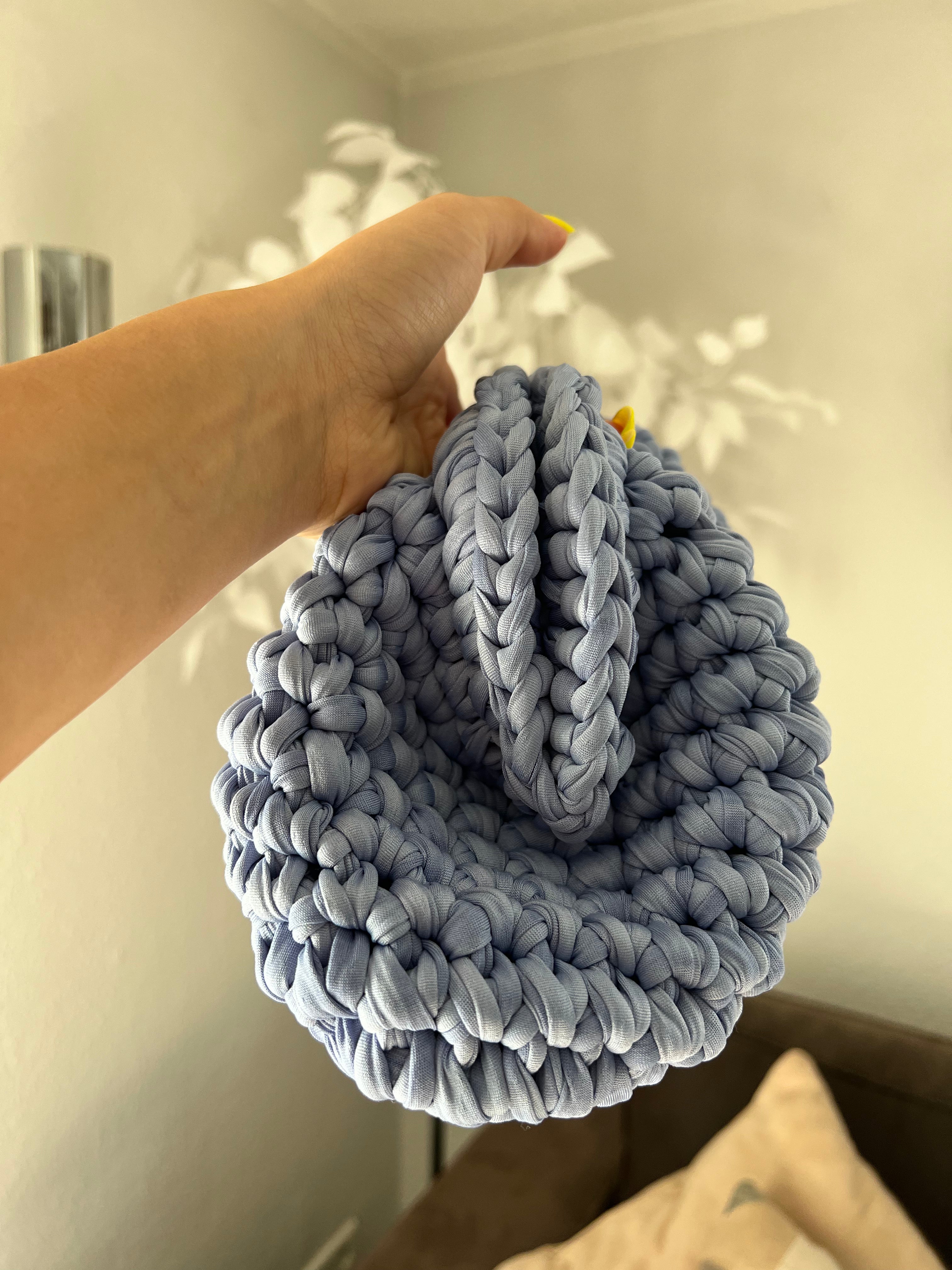 Clutch Blue